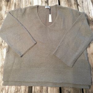 Rumored Women's V-Neck Sweater - Light Taupe